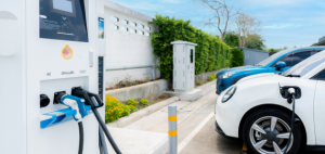 1-in-5 cars sold in August was fully electric